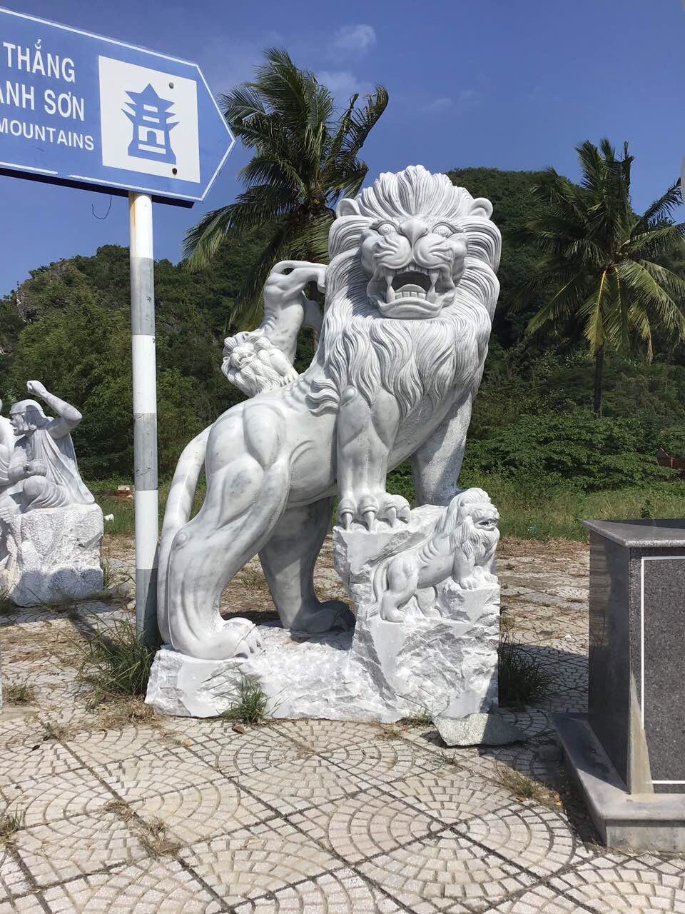 Tượng Sư Tử