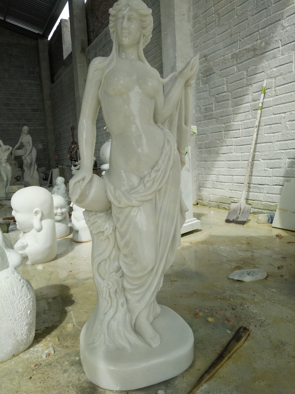 Tượng Nghệ Thuật 05