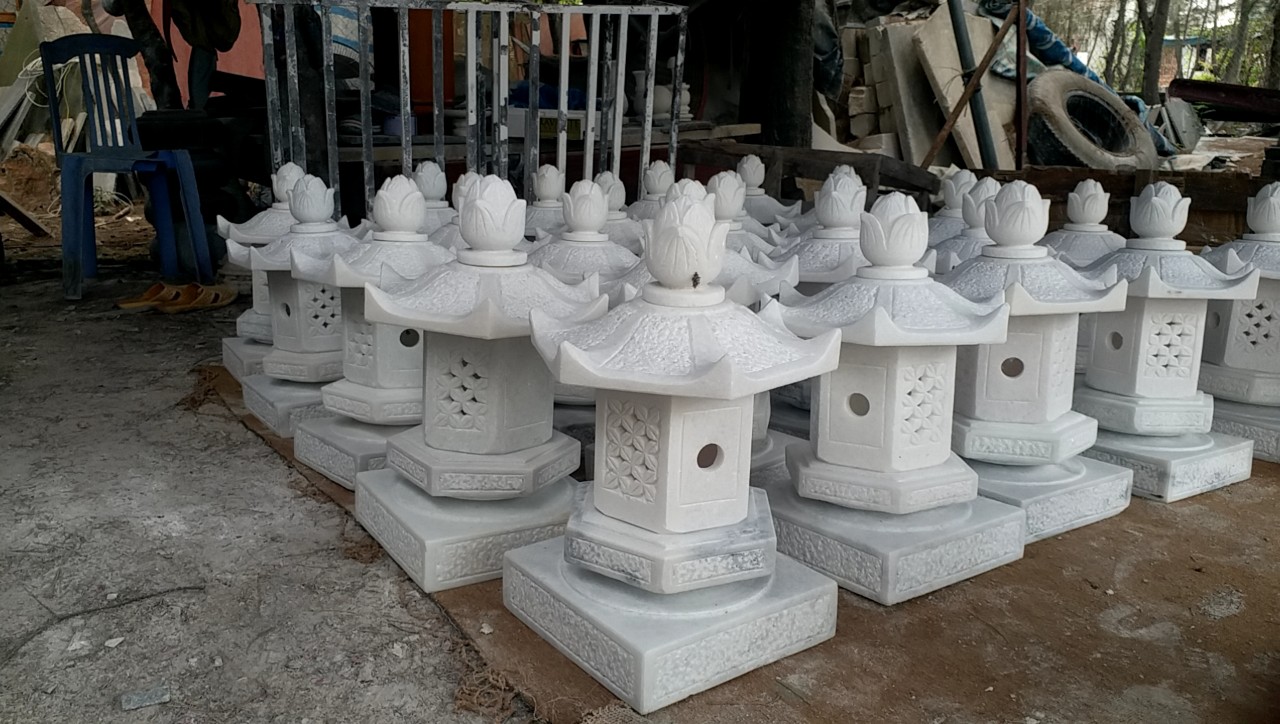 Đế Đèn Đá 02